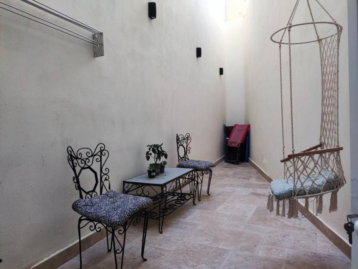 Double Bedroom In St Julians In Shared House *